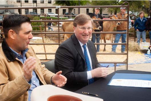 Commissioner of Agriculture and Commerce Andy Gipson joined Governor Tate Reeves as he signed a proclamation declaring March 21, 2023, Ag Day in the state of Mississippi.