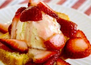 Strawberry shortcake made with slices of Peabody Hotel's Famous Vanilla Muffins, ice cream and sliced strawberries (with plenty of juice) is the perfect way to herald spring.