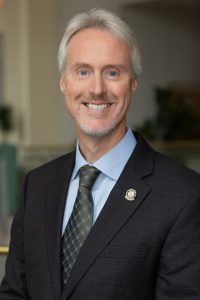 Dr. Steven Reed headshot