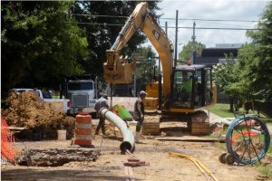 Sewer pipes are replaced on Lamar Street in Jackson, Miss., July 21, 2020. Credit: Eric J. Shelton/Mississippi Today