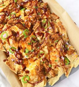 Who wouldn’t want Pulled Pork Nachos for dinner? I can’t think of anyone, including myself!